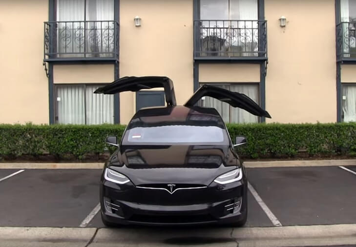 Tesla Model X Falcon Door